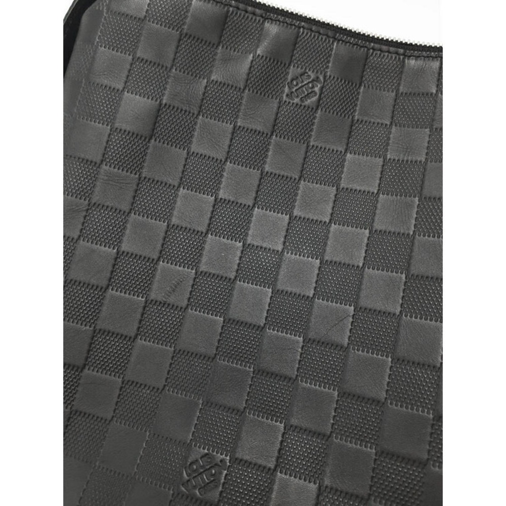 Louis Vuitton Discovery Messenger BB Infini Shoulder Bag Black - Picture 6 of 9
